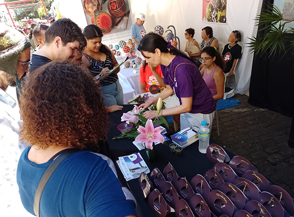 Ikebana Sanguetsu participa de Feira Japonesa do Recife