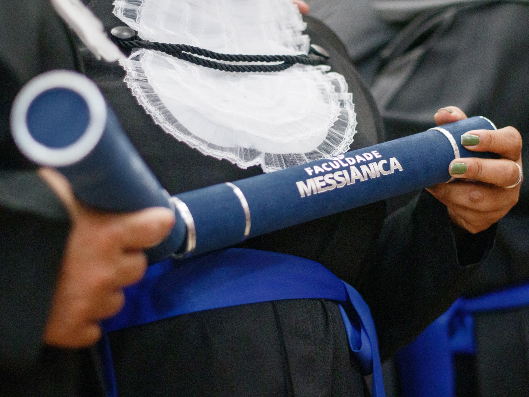 Formandos da Faculdade Messinica celebram a Cerimnia de Colao de Grau