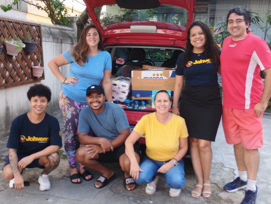 Voluntrios do Rio de Janeiro promovem ao solidria para auxlio emergencial ao Rio Grande do Sul